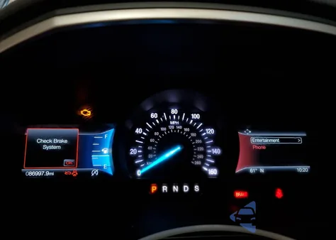 2019 Ford Edge Sel z USA, uszkodzony, nr VIN 2FMPK4J92KBC05815